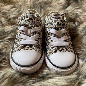 Cheetah print converse